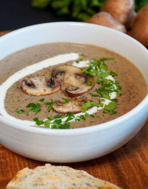 Sopa Crema de hongos